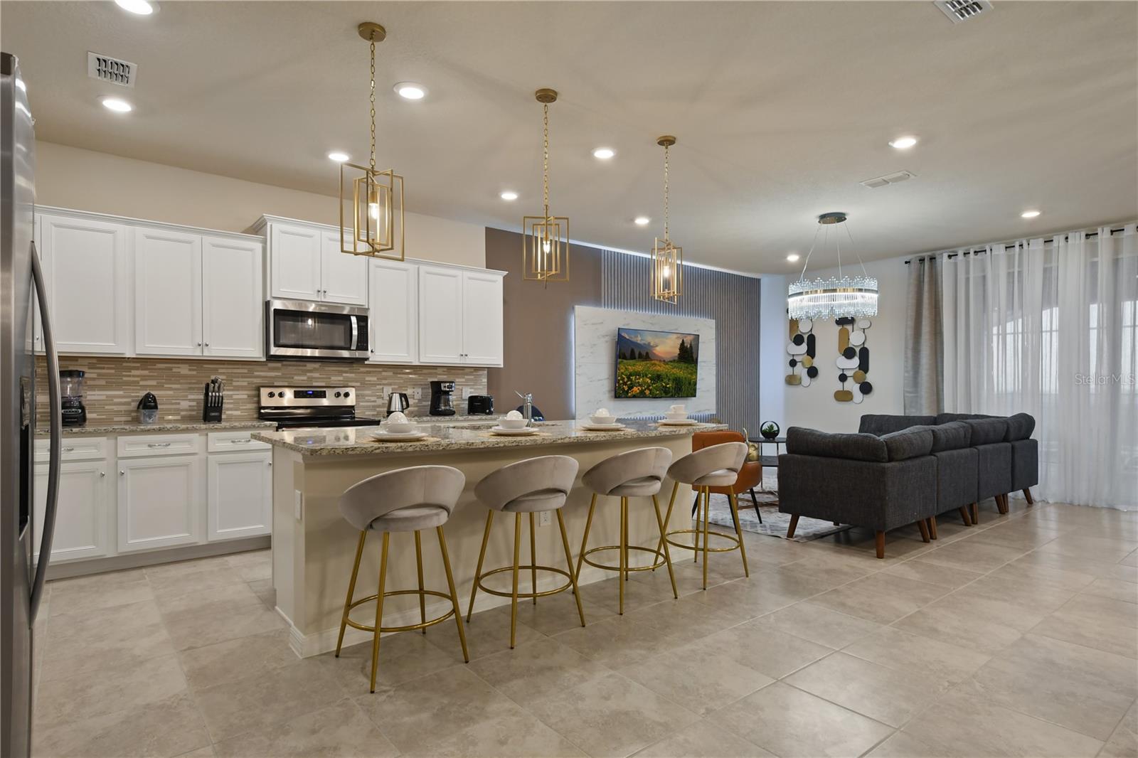 Image 10 of 99 For 3715 Lana Avenue