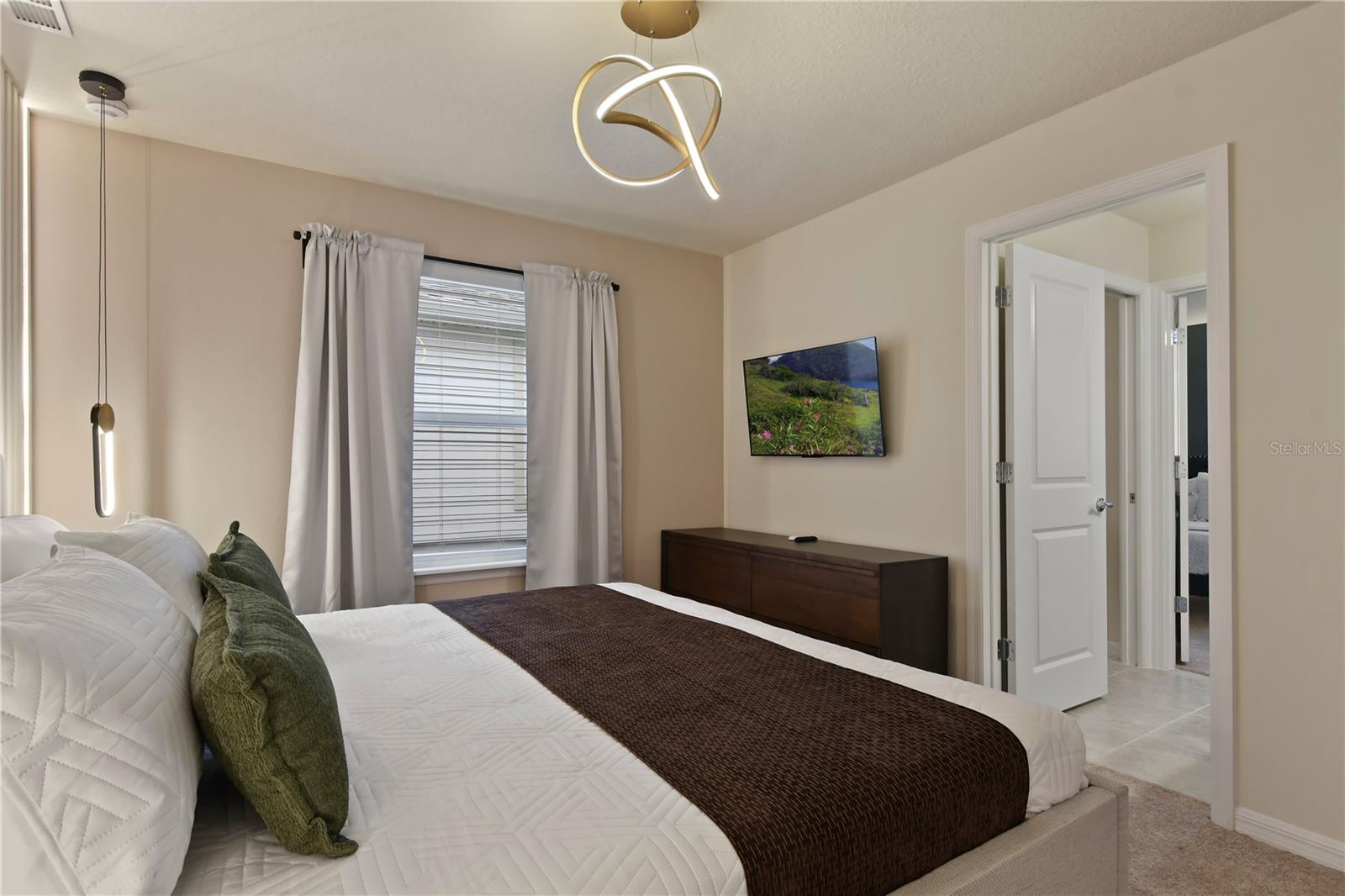 Image 47 of 99 For 3715 Lana Avenue