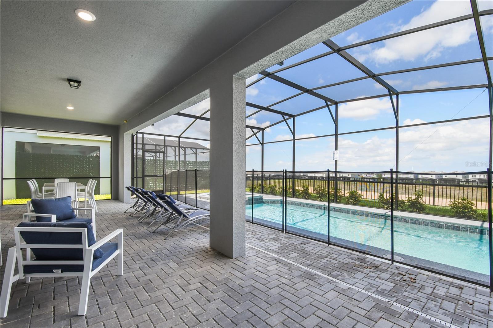 Image 69 of 99 For 3715 Lana Avenue