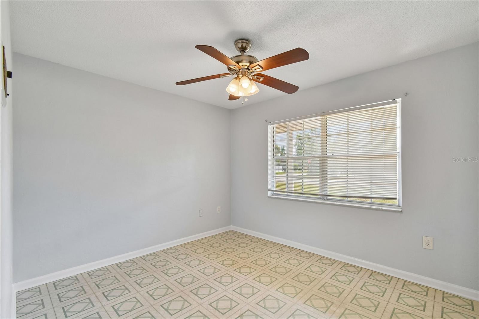 Image 12 of 31 For 7129 Turquoise Lane