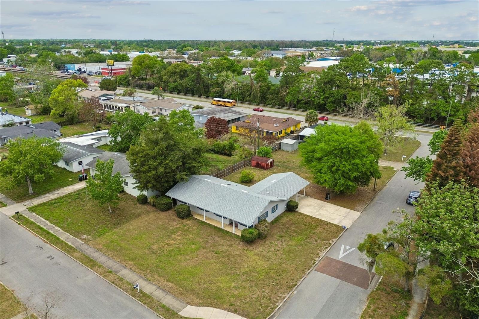 Image 27 of 31 For 7129 Turquoise Lane