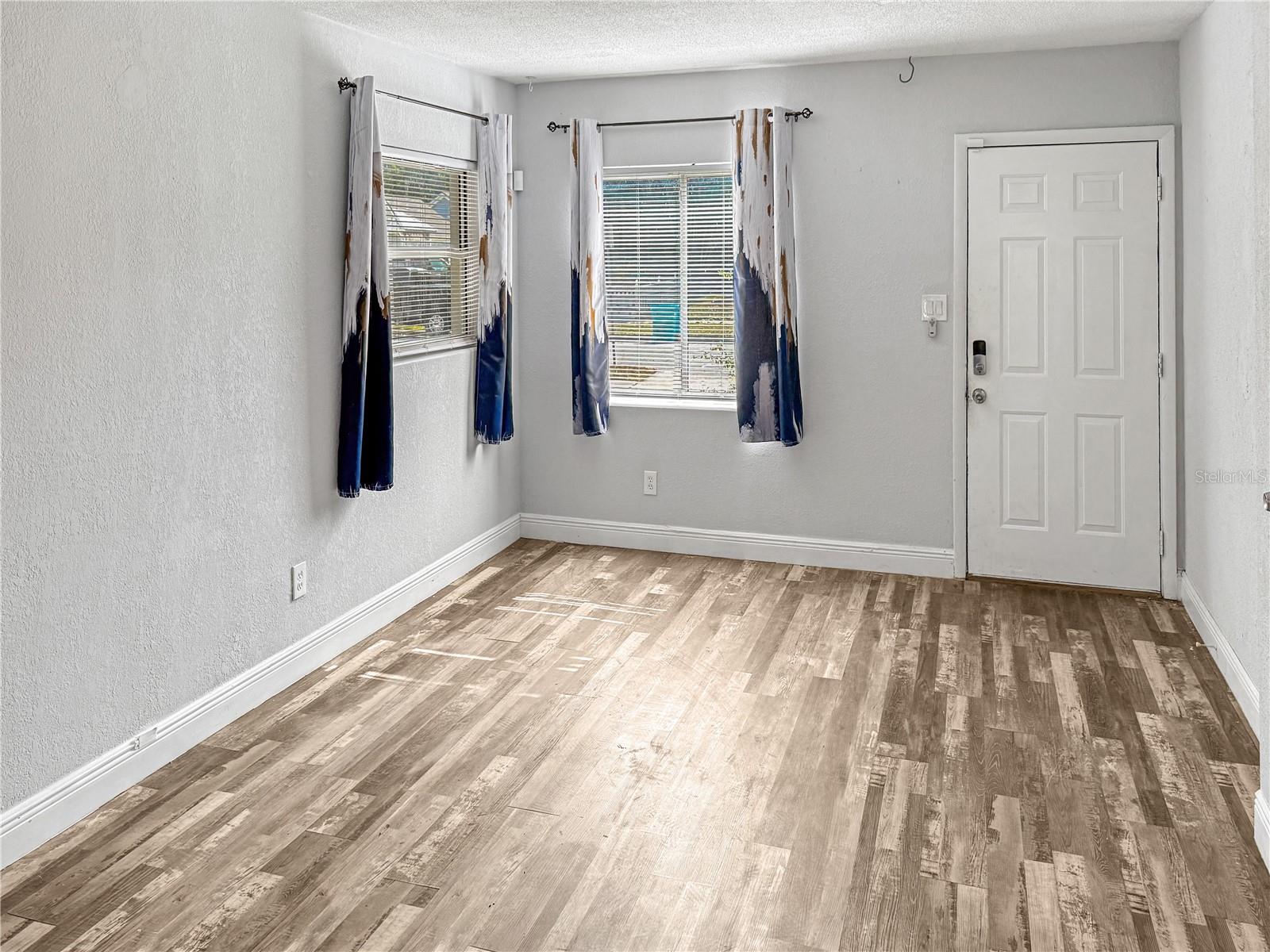 Image 11 of 38 For 1303 Muriel Street