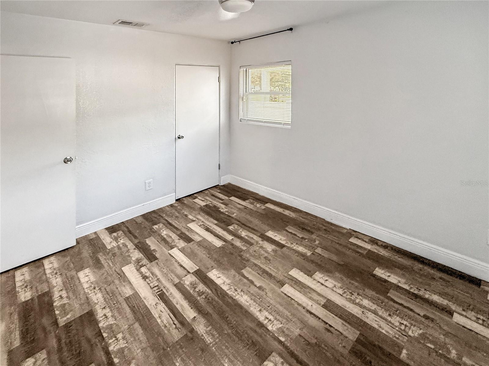 Image 16 of 38 For 1303 Muriel Street