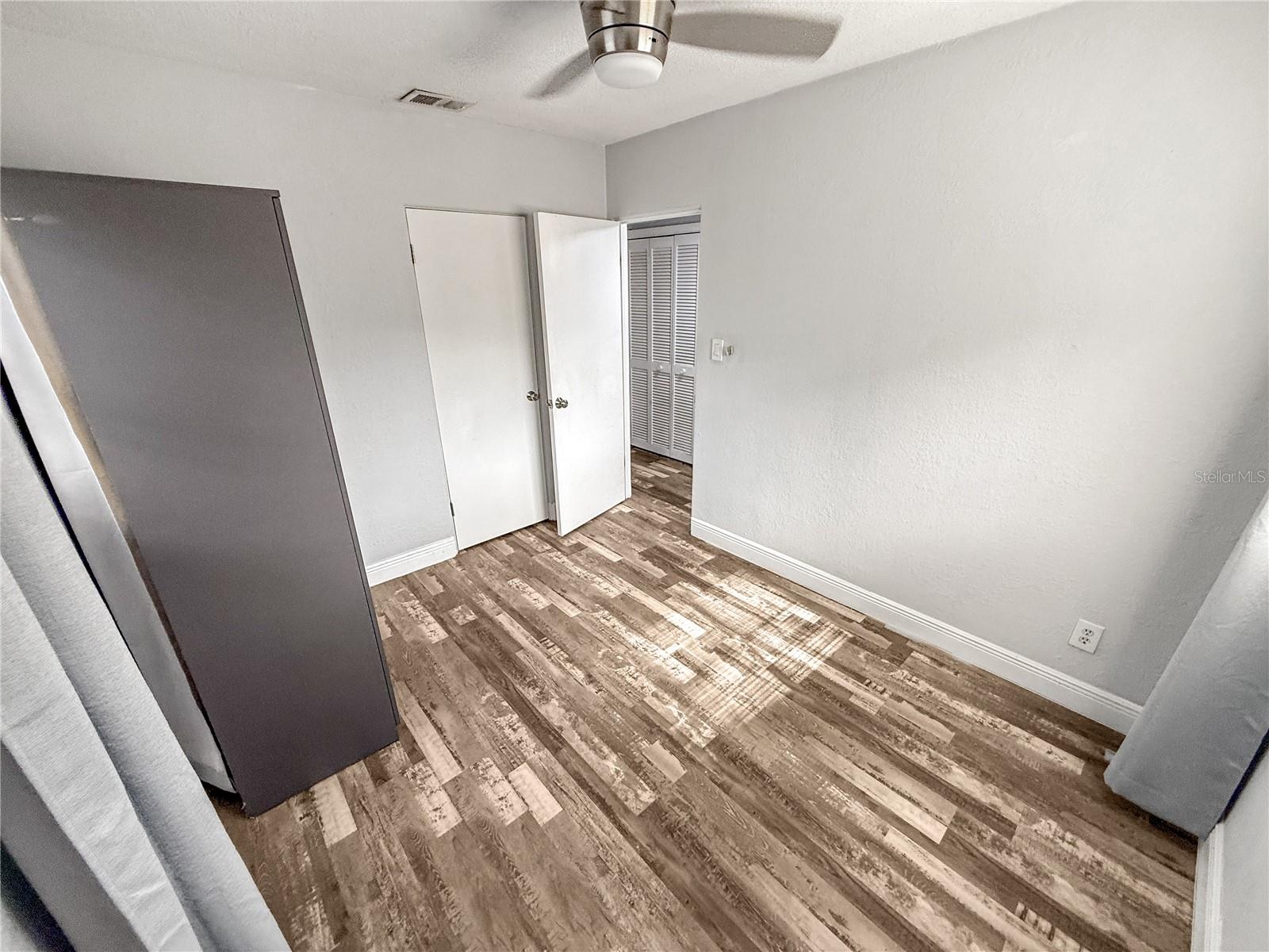 Image 18 of 38 For 1303 Muriel Street