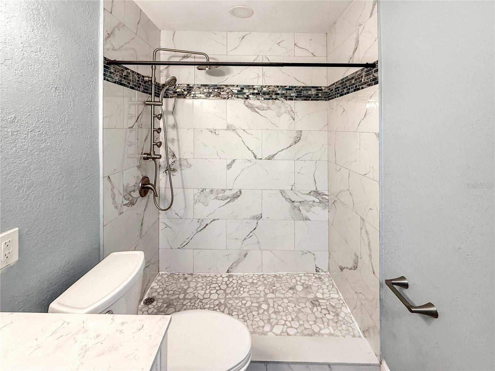 Image 22 of 38 For 1303 Muriel Street