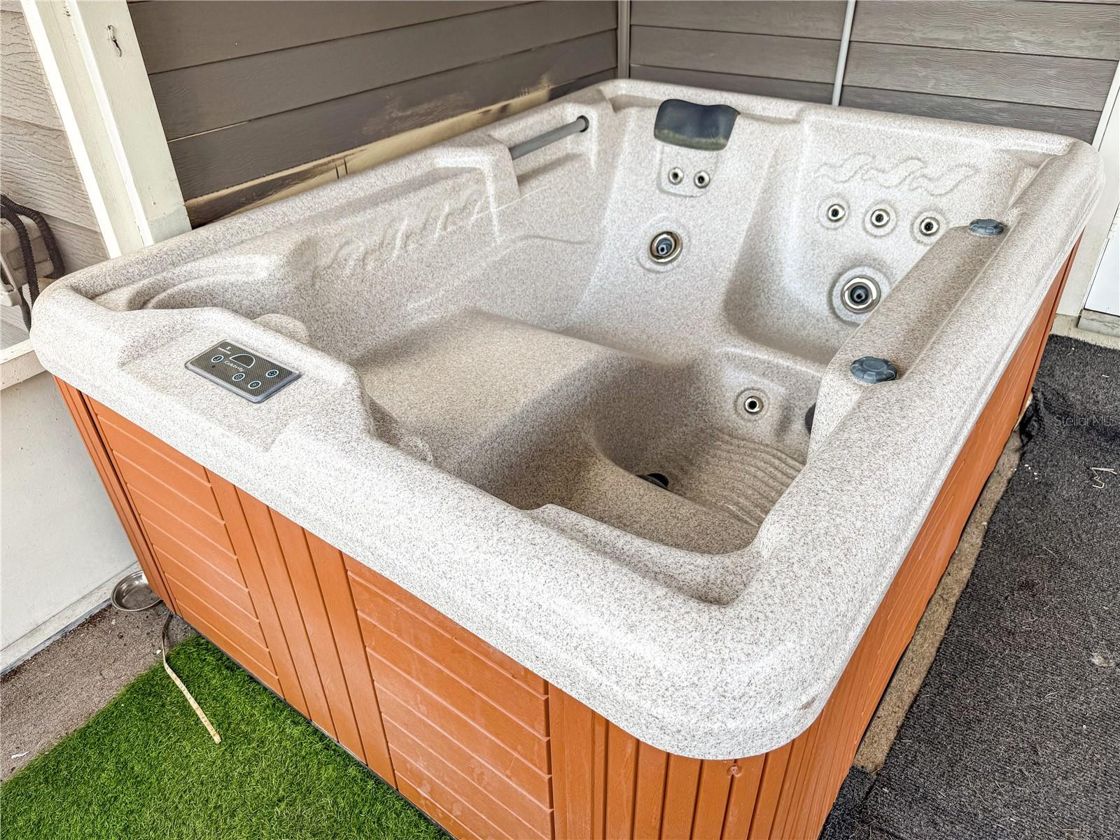 Image 32 of 38 For 1303 Muriel Street