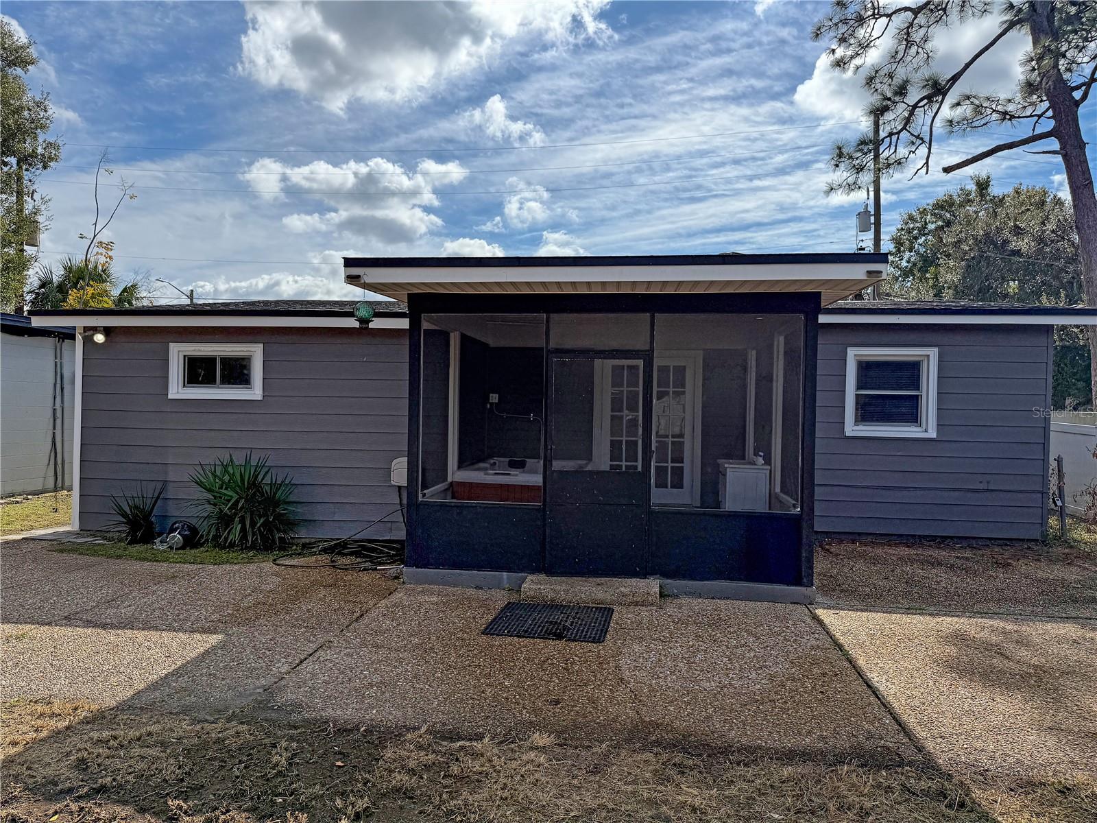 Image 34 of 38 For 1303 Muriel Street