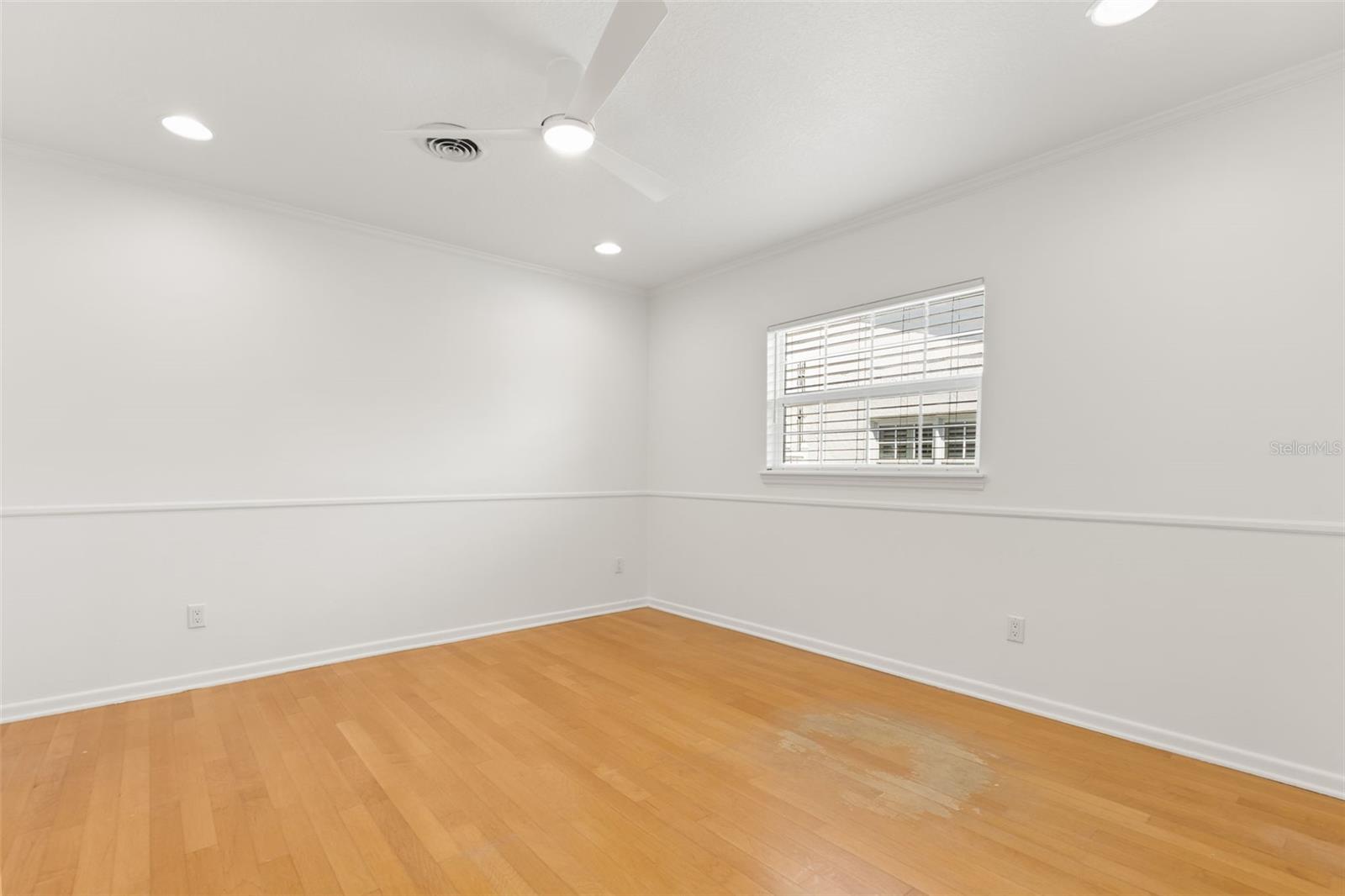 Image 19 of 41 For 1711 Chestnut Avenue