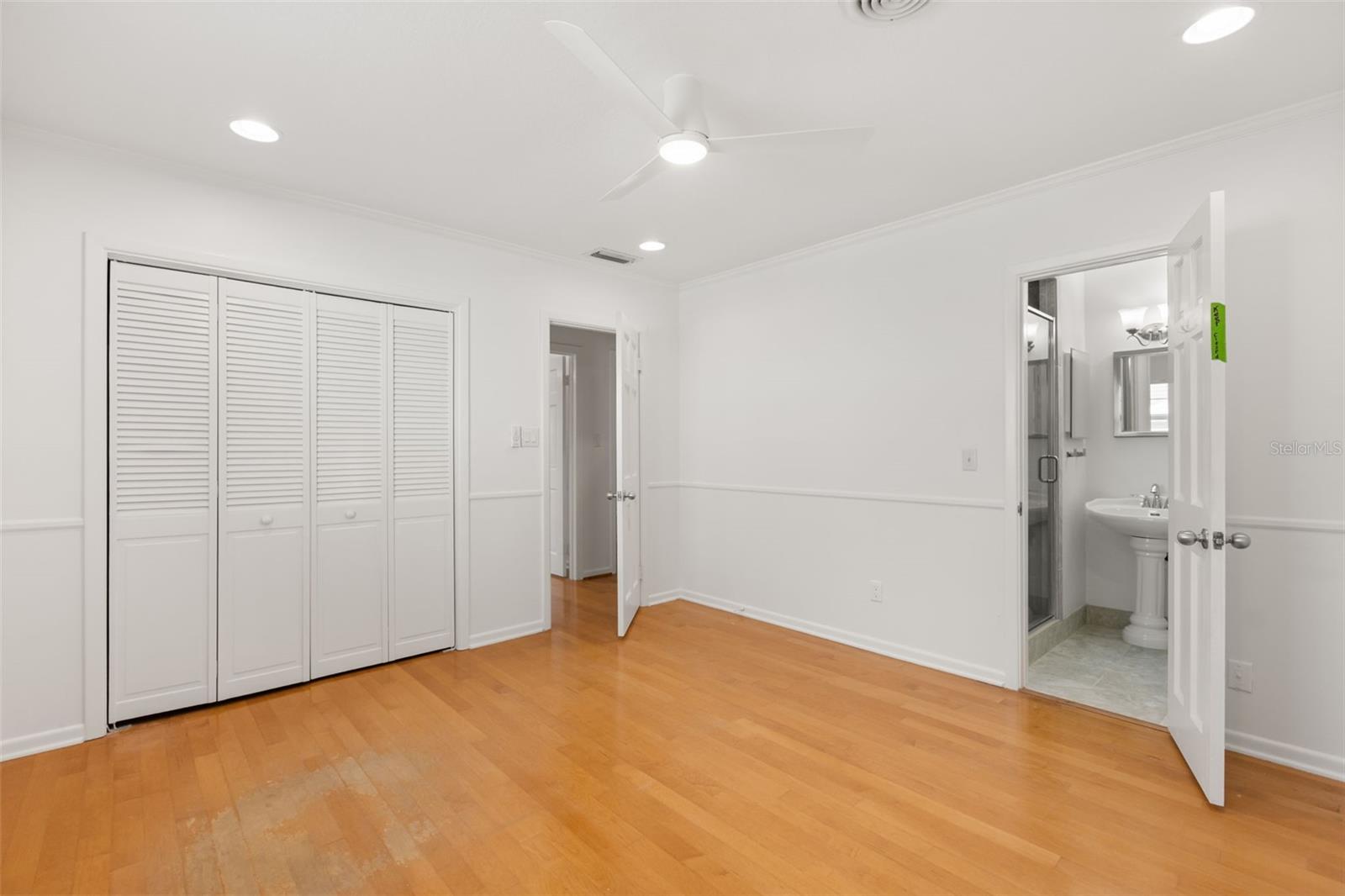 Image 20 of 41 For 1711 Chestnut Avenue