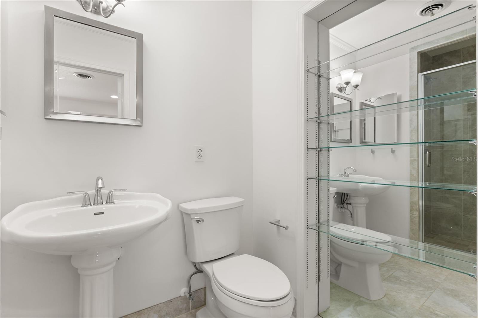 Image 21 of 41 For 1711 Chestnut Avenue