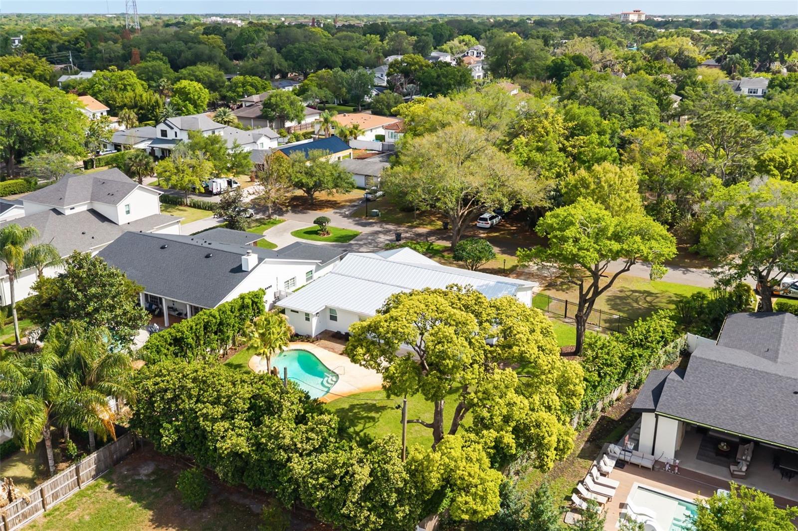 Image 40 of 41 For 1711 Chestnut Avenue