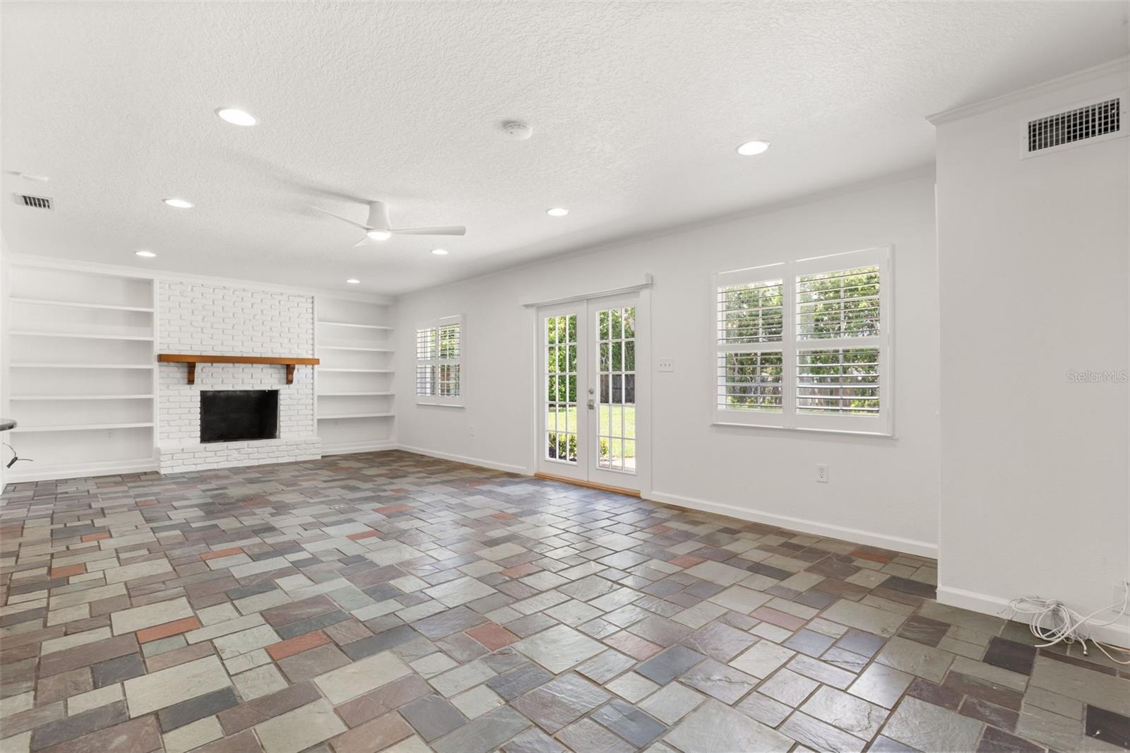 Image 7 of 41 For 1711 Chestnut Avenue