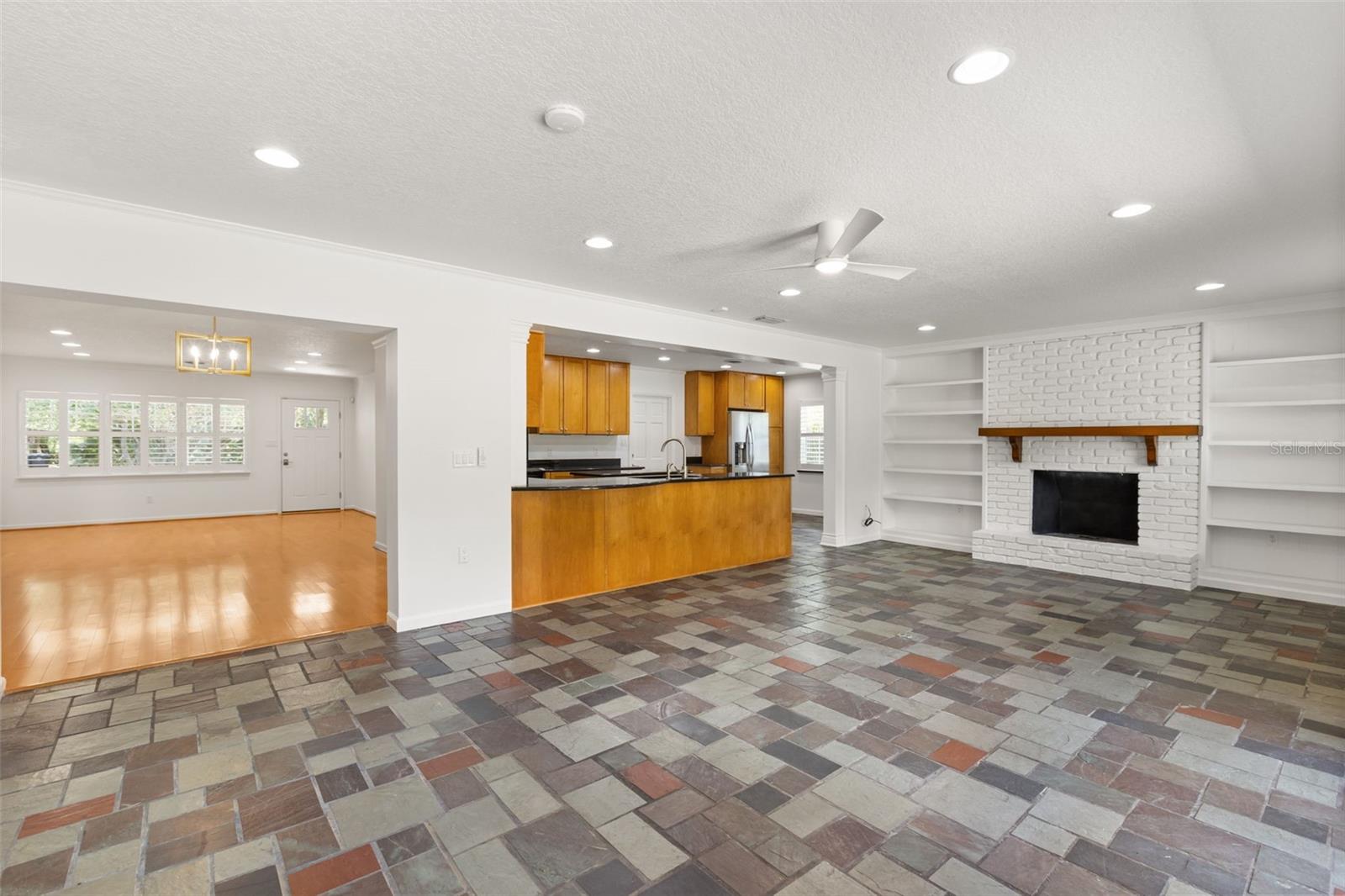 Image 9 of 41 For 1711 Chestnut Avenue