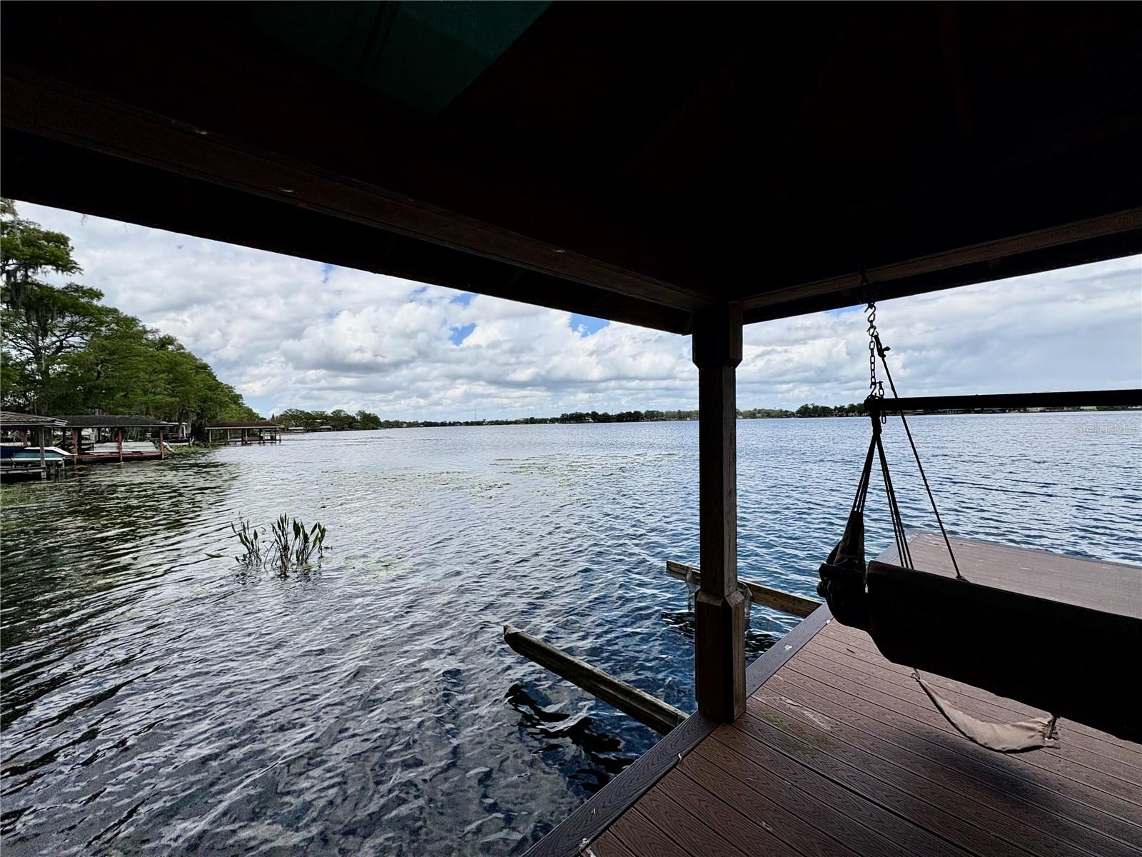 Image 22 of 24 For 438 Lakeview Avenue