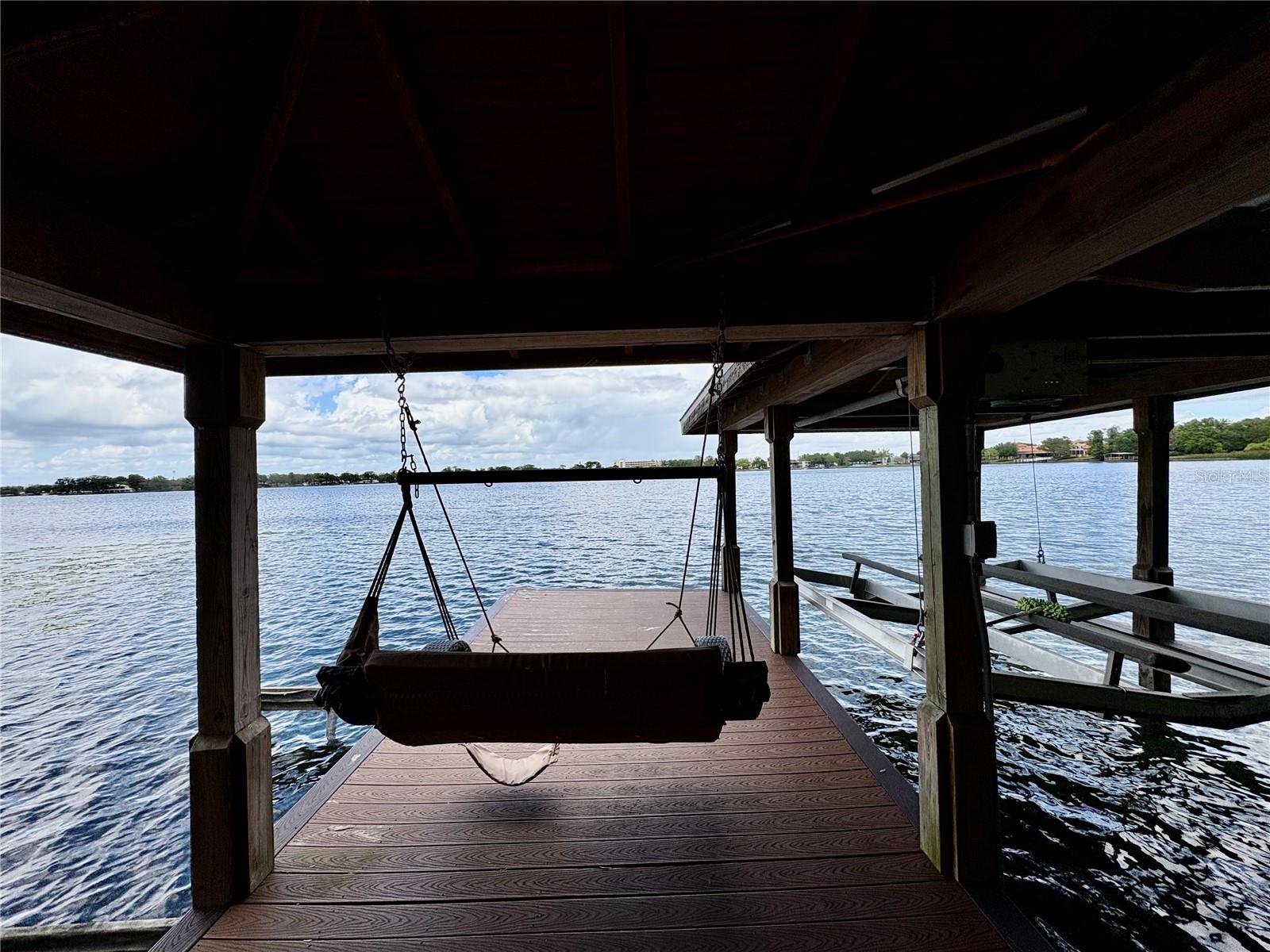 Image 23 of 24 For 438 Lakeview Avenue