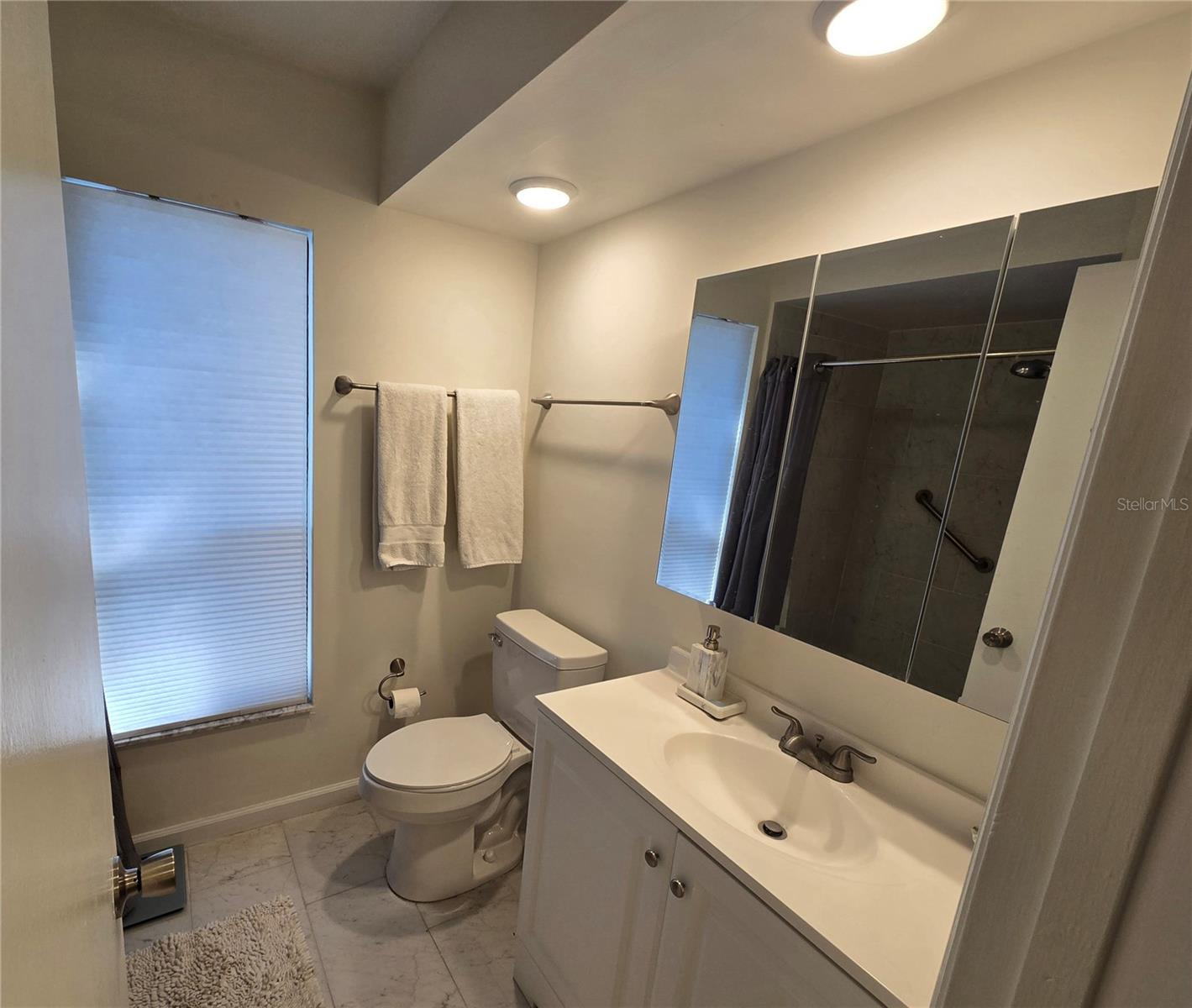 Image 26 of 33 For 8629 Granada Boulevard