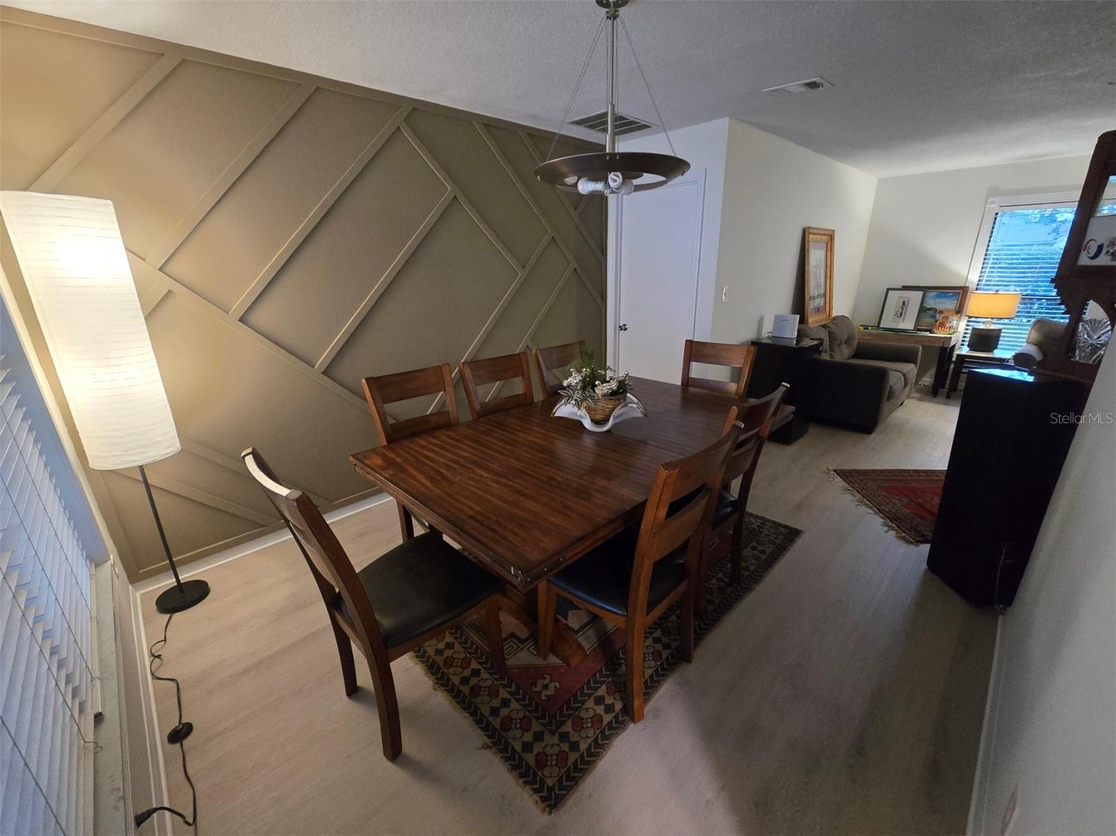 Image 9 of 33 For 8629 Granada Boulevard