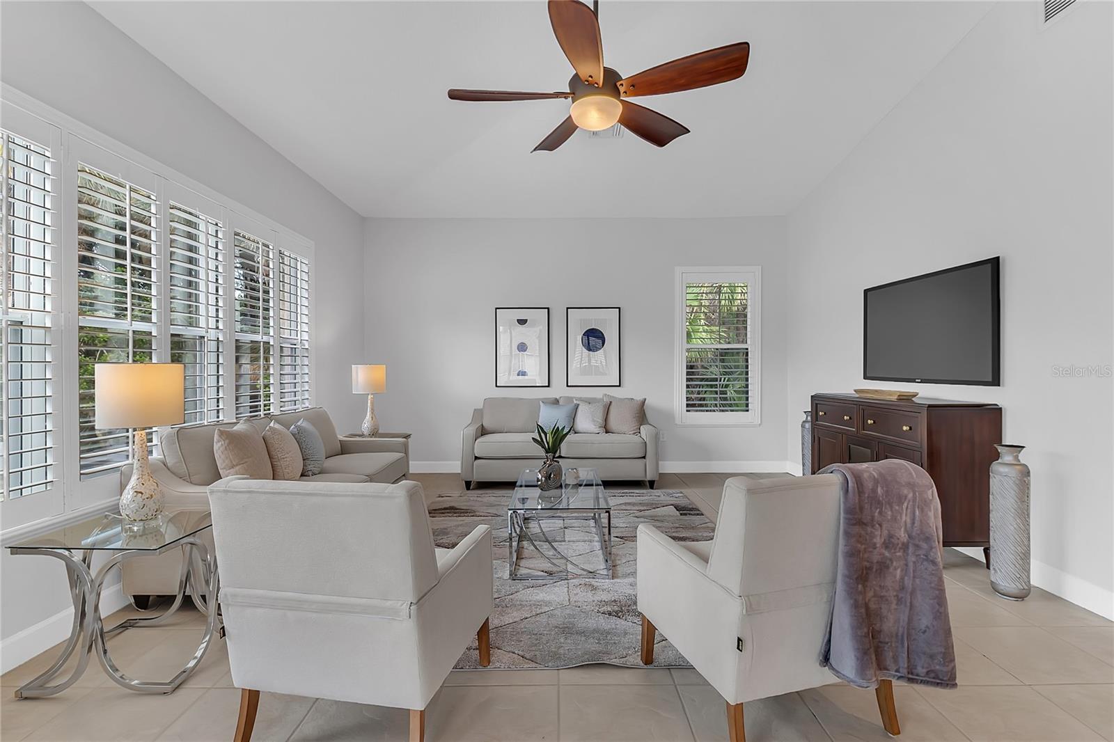 Image 4 of 51 For 5675 Bob White Trail