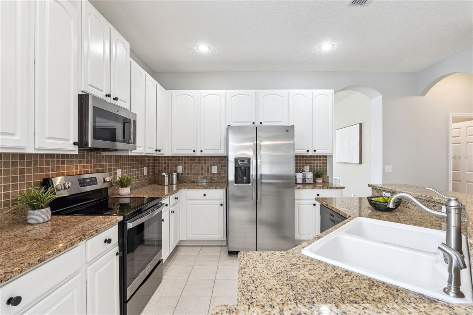 Image 11 of 65 For 10060 Fenrose Terrace