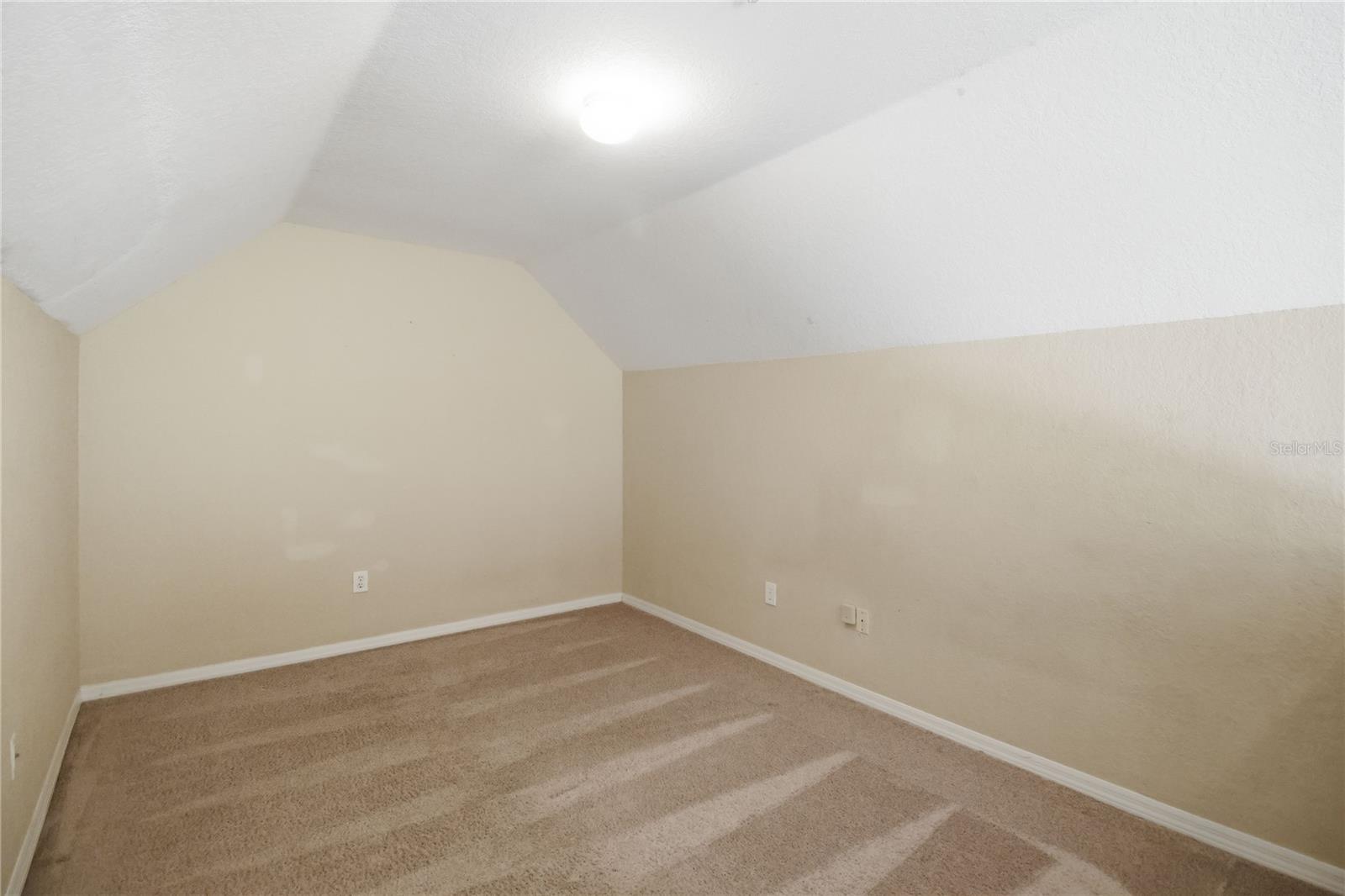 Image 24 of 27 For 6416 Raleigh Street 2612