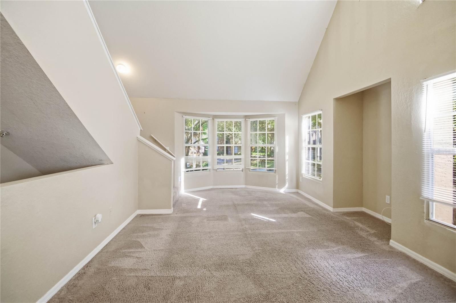 Image 4 of 27 For 6416 Raleigh Street 2612