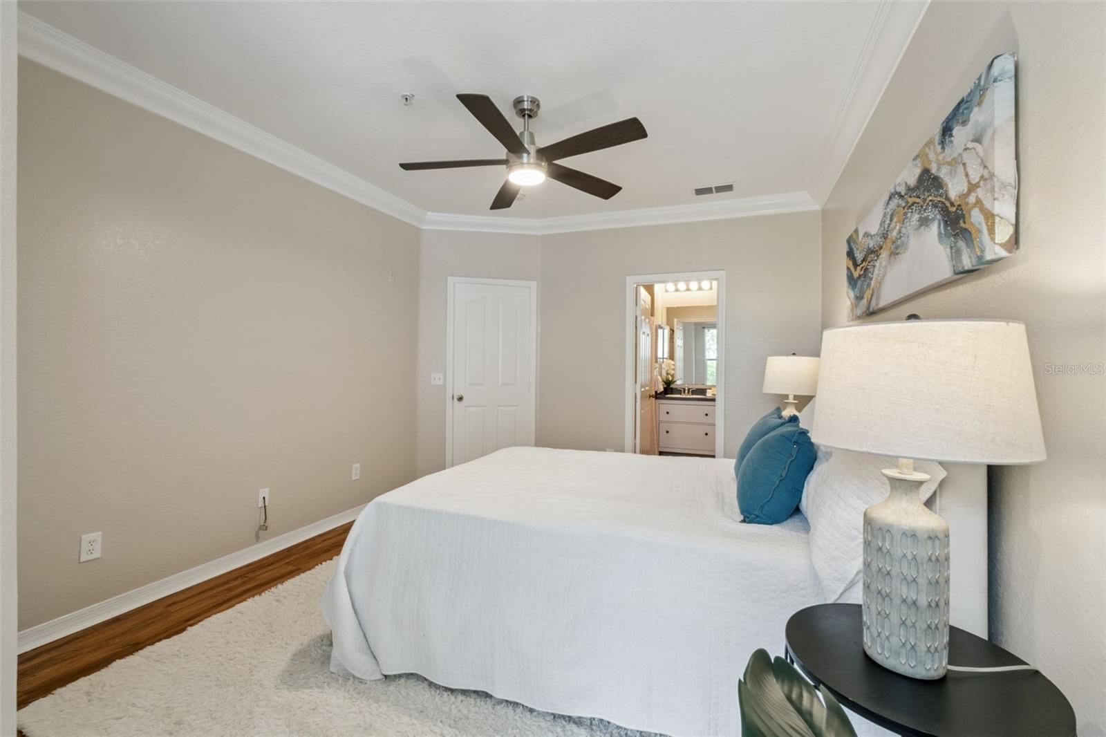 Image 15 of 29 For 2525 Maitland Crossing Way 305