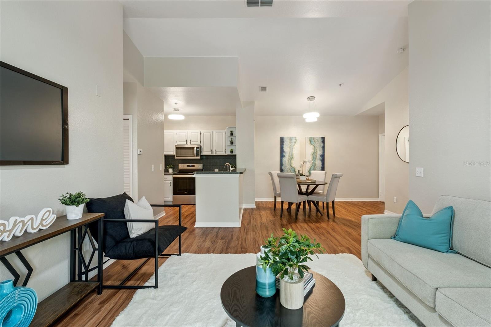 Image 6 of 29 For 2525 Maitland Crossing Way 305