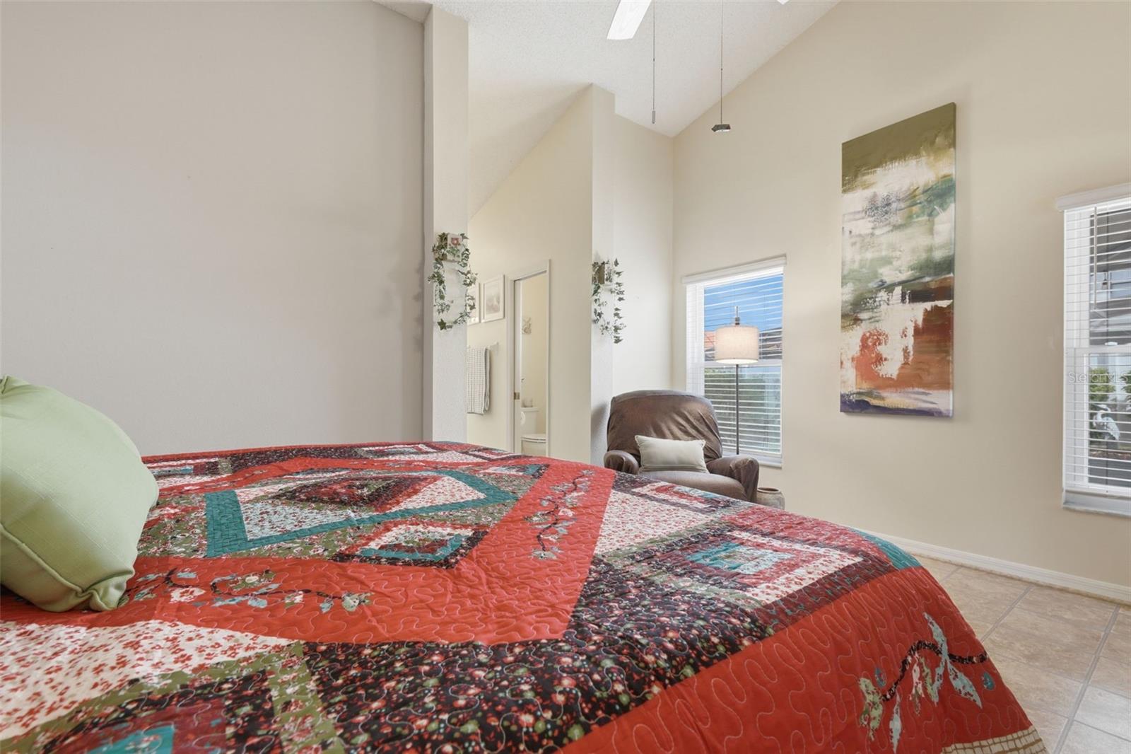 Image 23 of 29 For 1014 Challenger Avenue