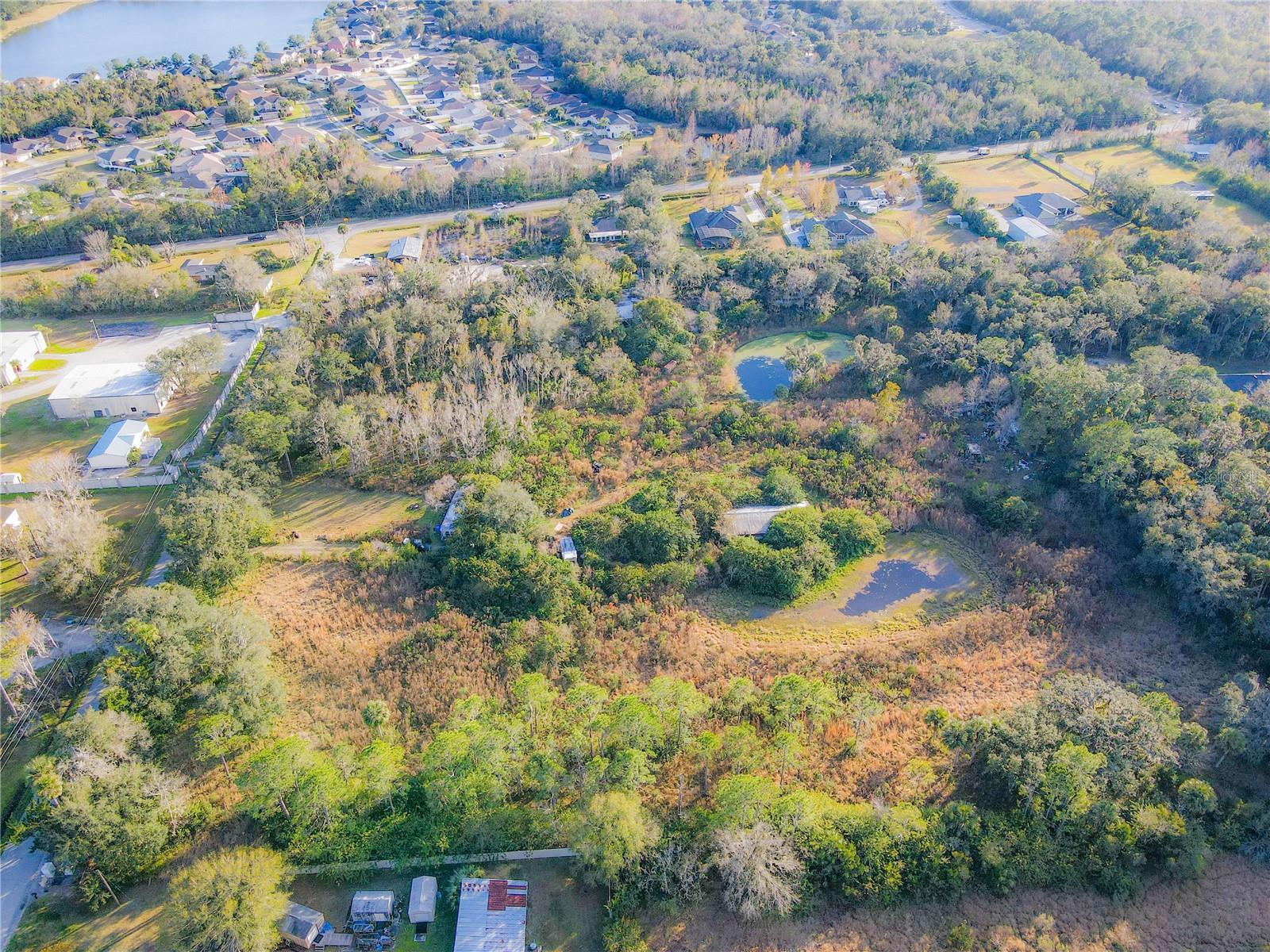 Listing photo id 2 for 1050 Van Arsdale Street