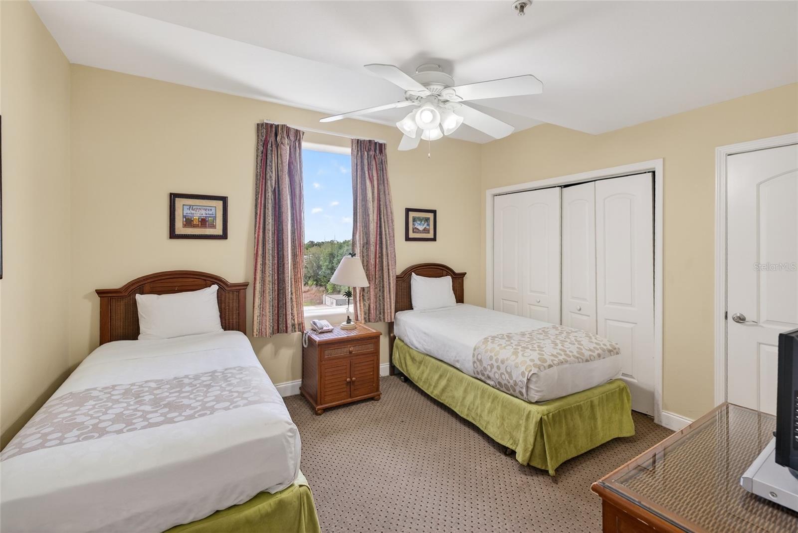 Image 11 of 22 For 13415 Blue Heron Beach Drive 310