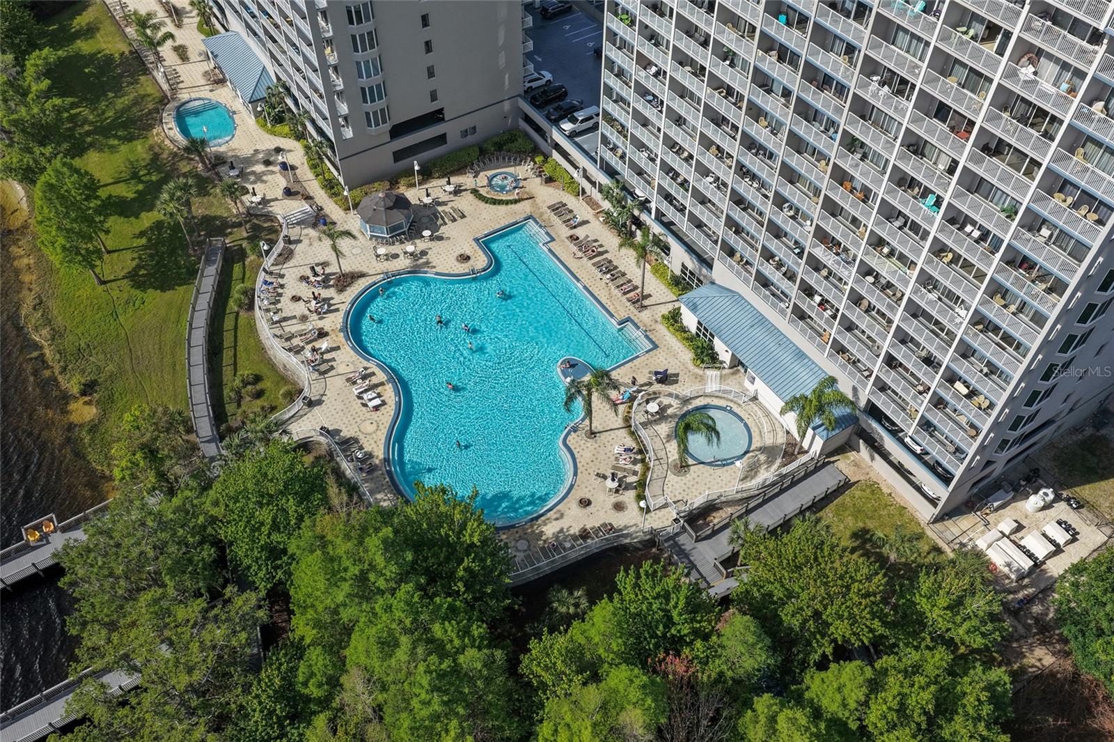 Image 14 of 22 For 13415 Blue Heron Beach Drive 310