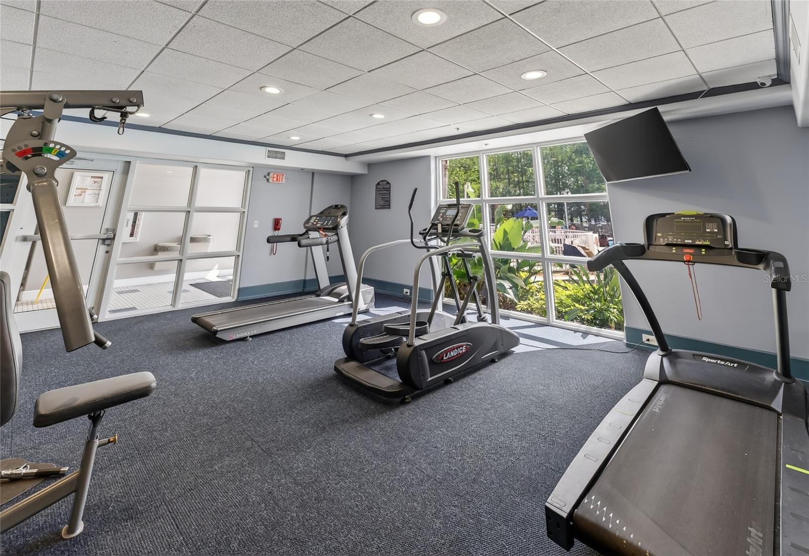 Image 17 of 22 For 13415 Blue Heron Beach Drive 310