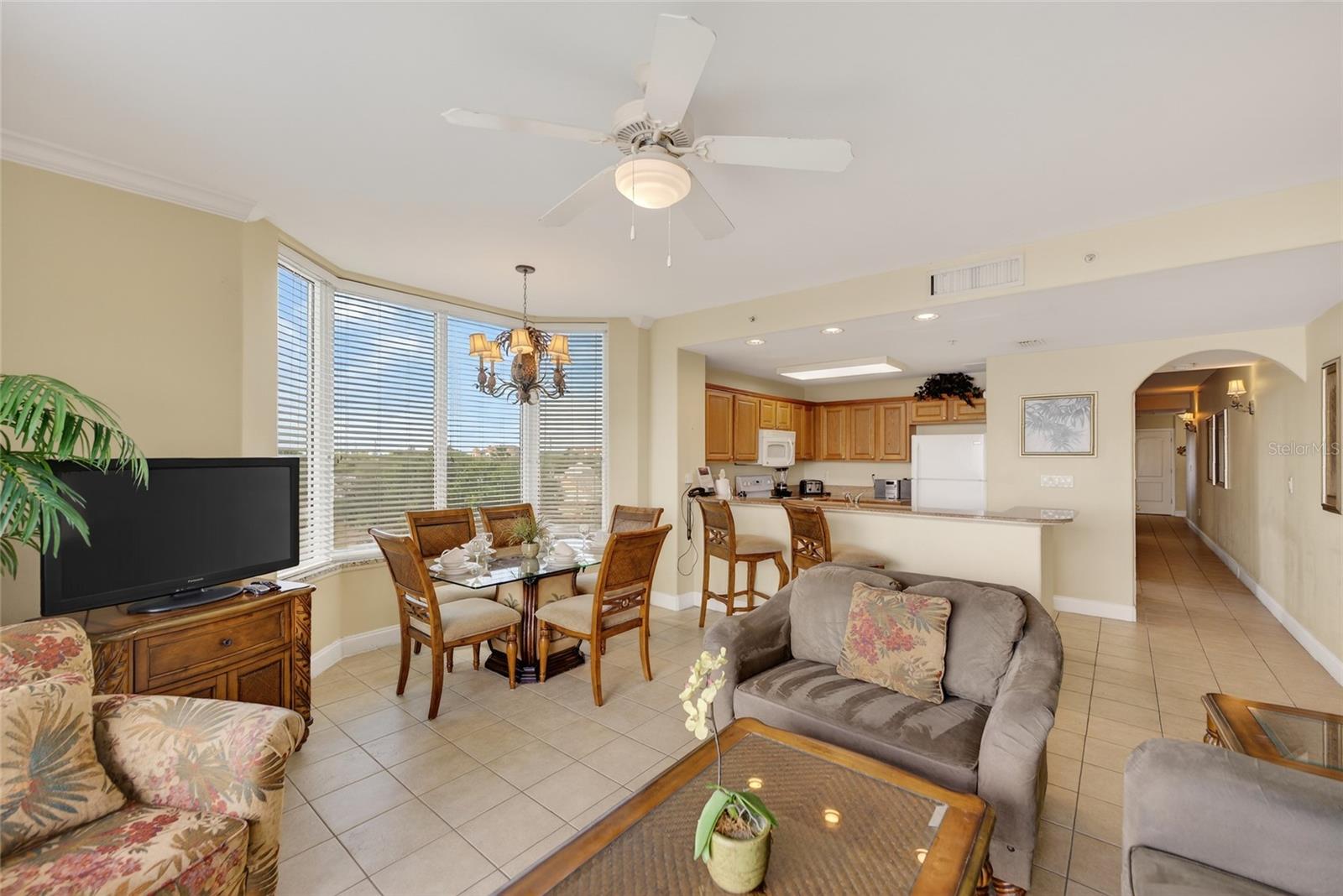 Image 6 of 22 For 13415 Blue Heron Beach Drive 310