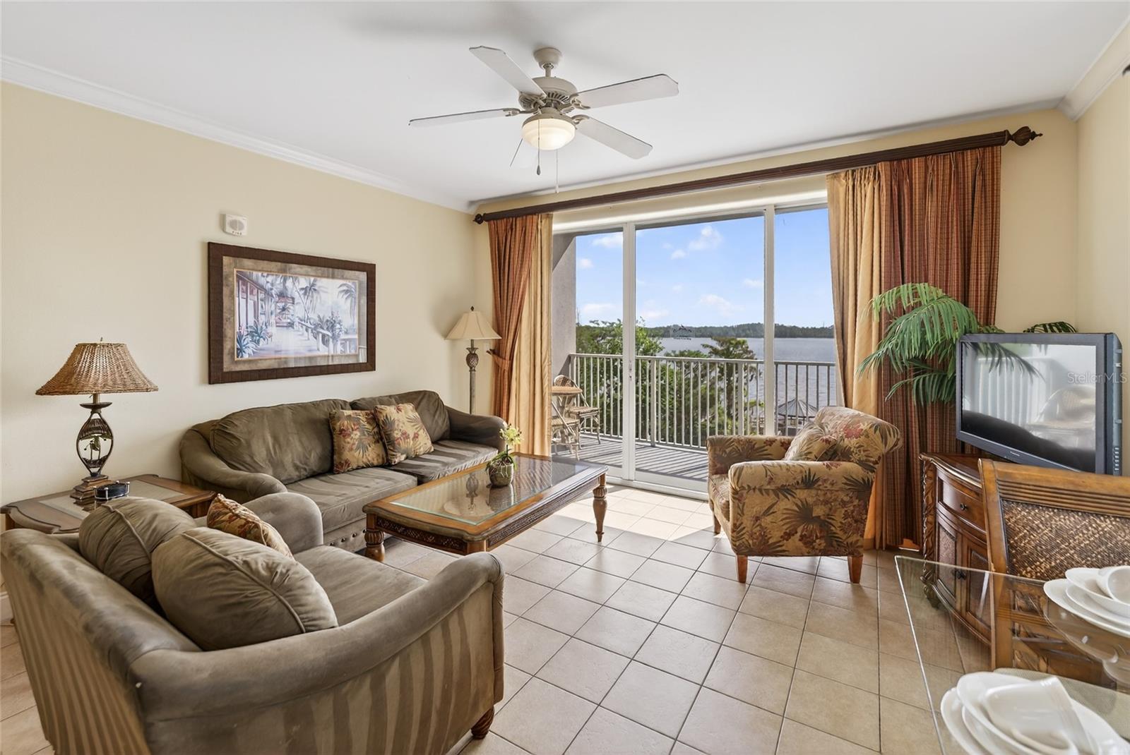 Image 7 of 22 For 13415 Blue Heron Beach Drive 310