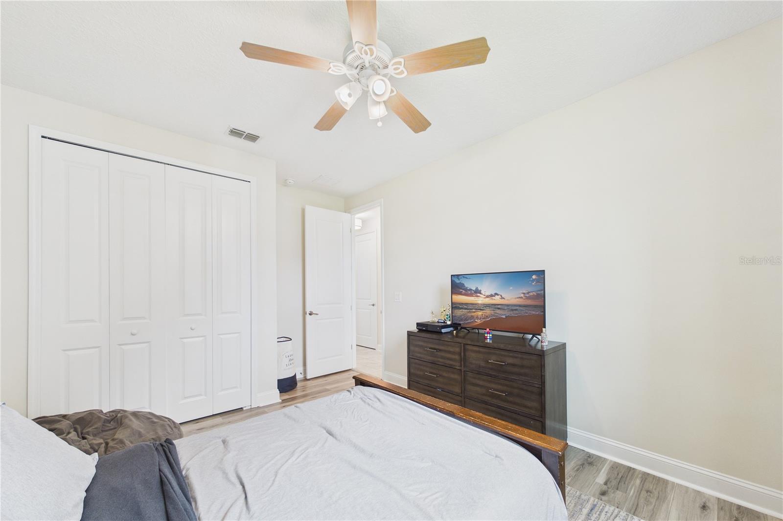 Image 34 of 60 For 458 Convex Lane