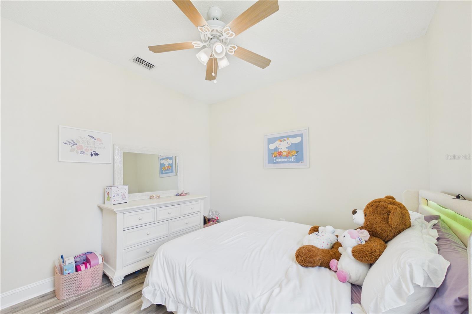 Image 35 of 60 For 458 Convex Lane