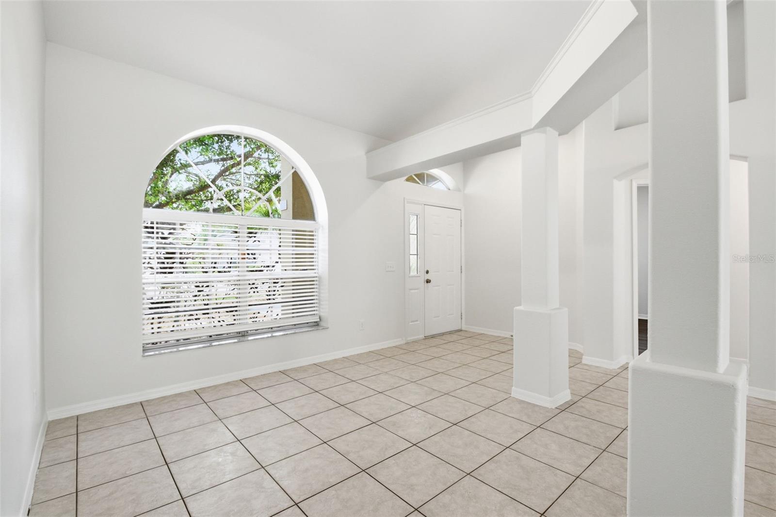 Listing photo id 11 for 11906 Timberhill Drive