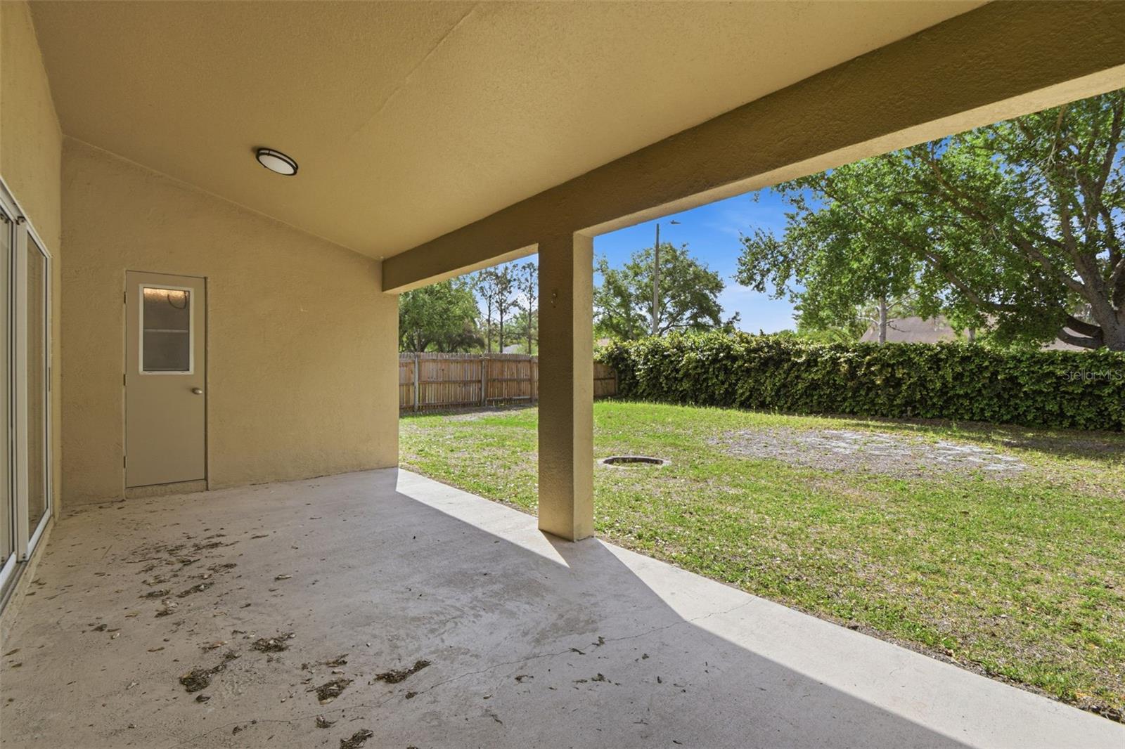 Listing photo id 45 for 11906 Timberhill Drive