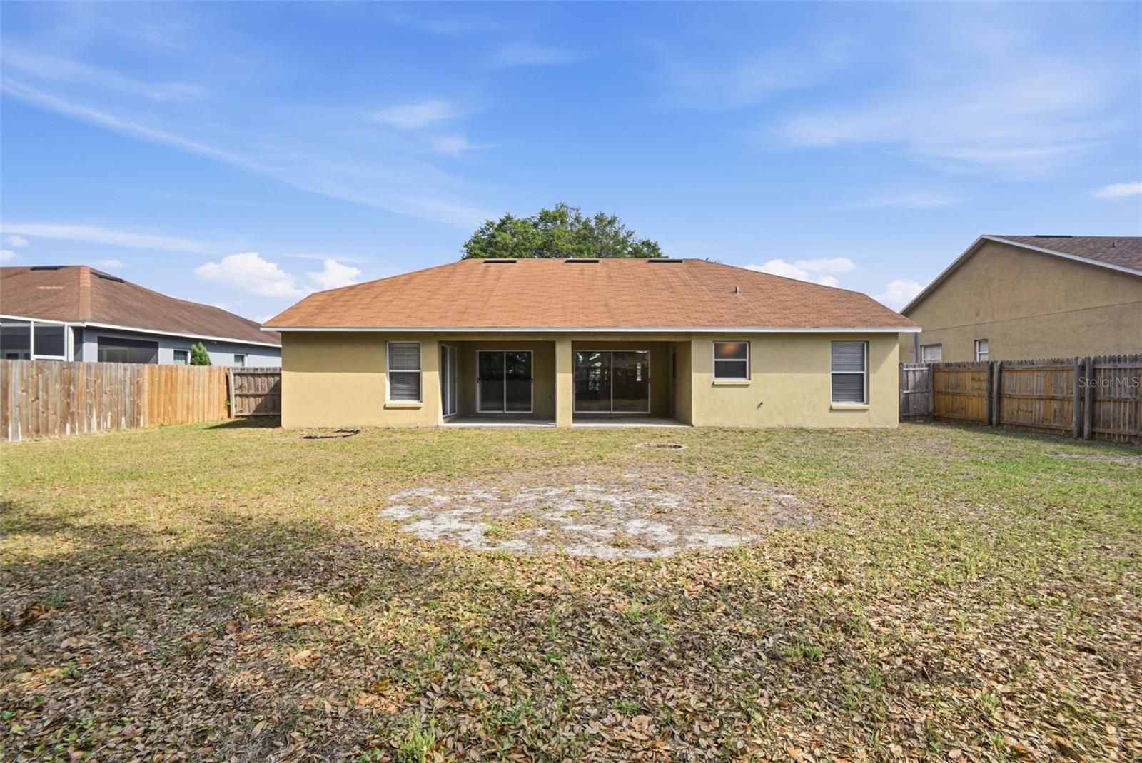 Listing photo id 50 for 11906 Timberhill Drive