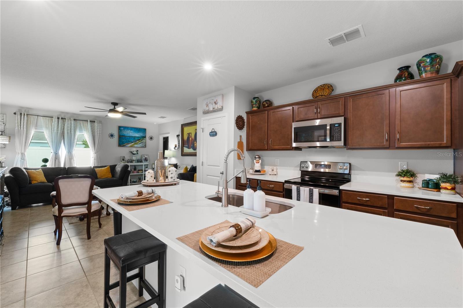 Image 27 of 58 For 1609 Finnigan Circle