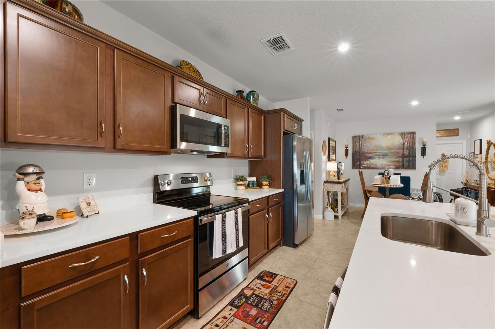 Image 32 of 58 For 1609 Finnigan Circle