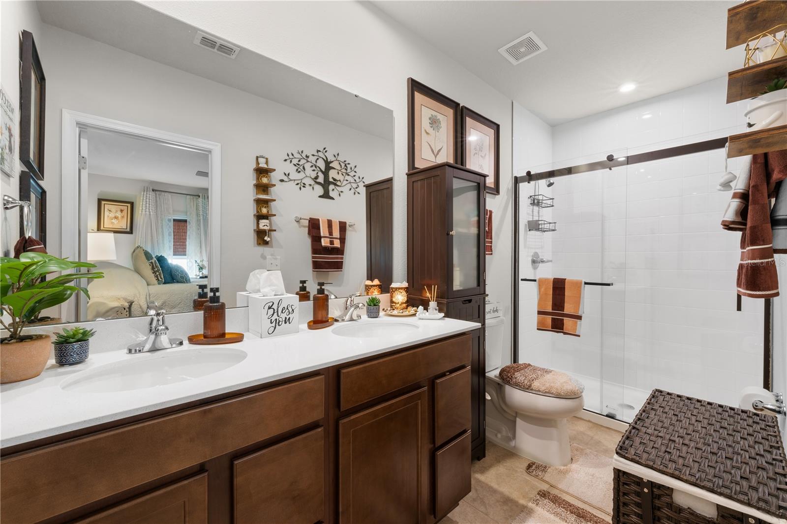 Image 41 of 58 For 1609 Finnigan Circle