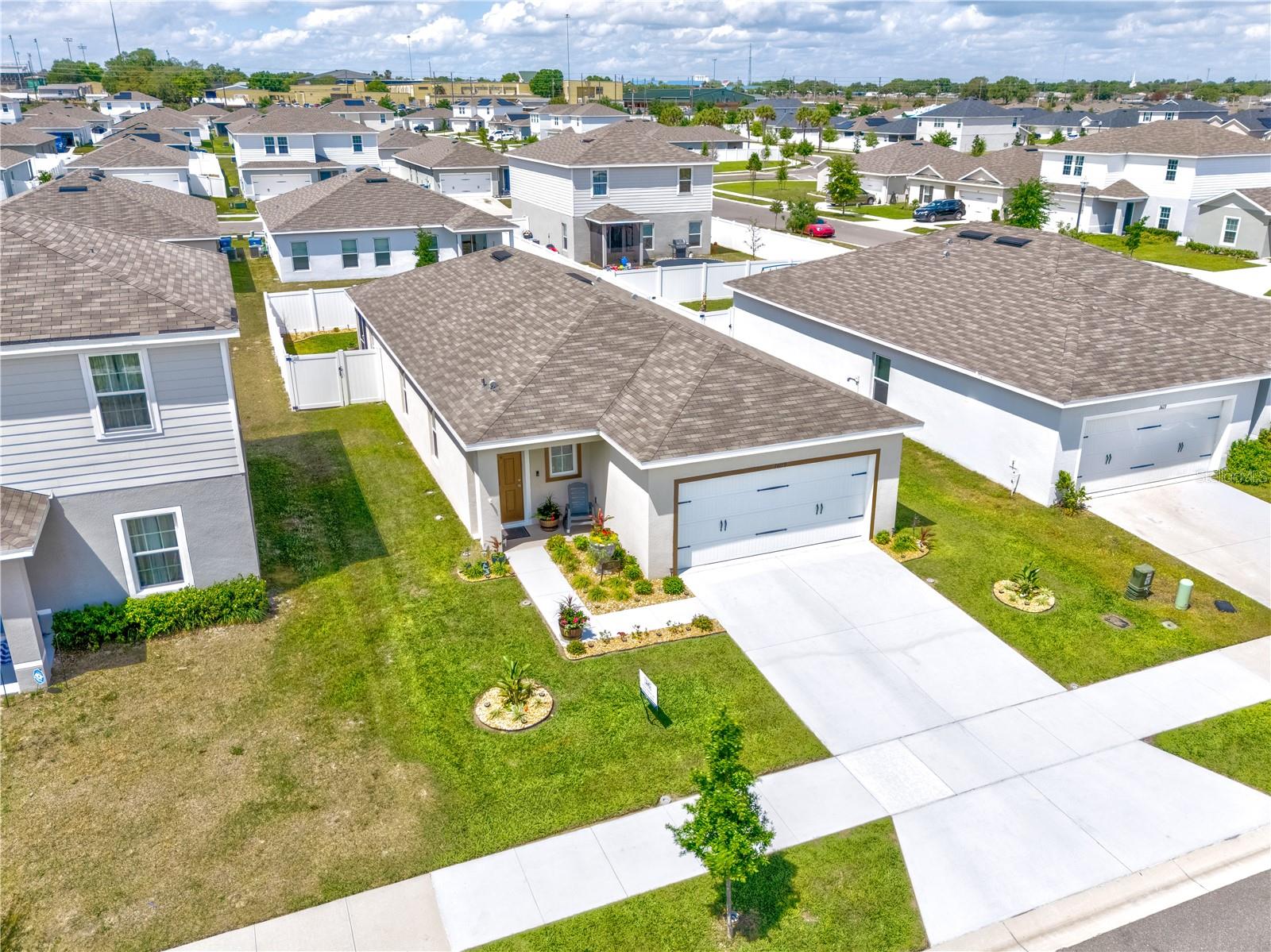 Image 52 of 58 For 1609 Finnigan Circle