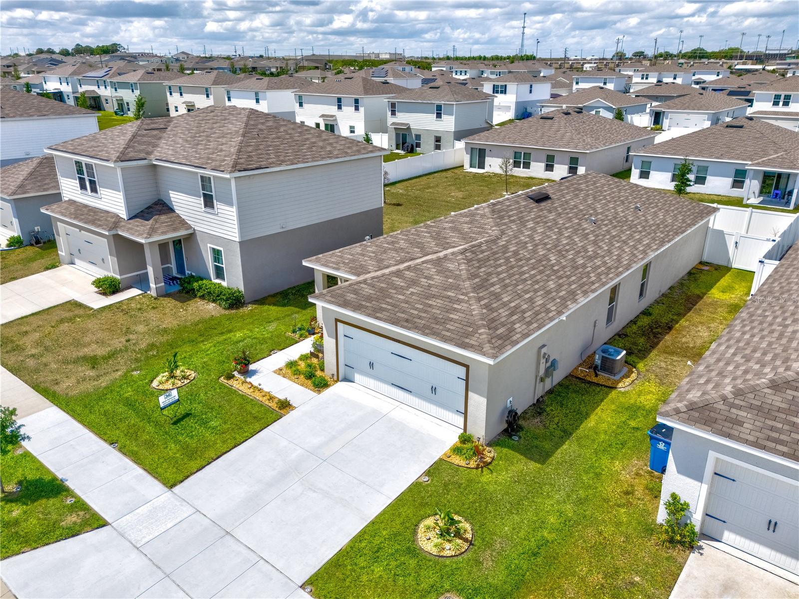 Image 53 of 58 For 1609 Finnigan Circle