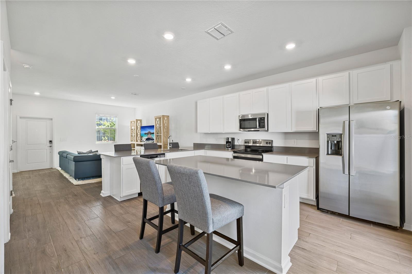 Image 15 of 48 For 10768 Rhett Butler Alley