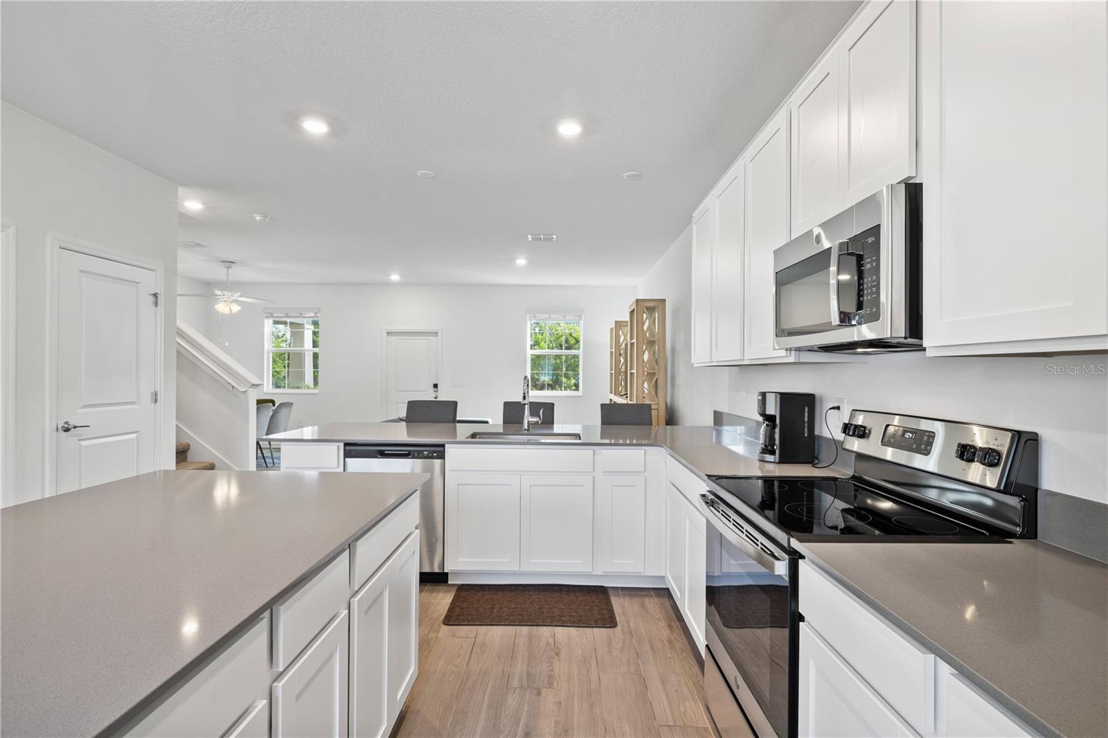 Image 16 of 48 For 10768 Rhett Butler Alley