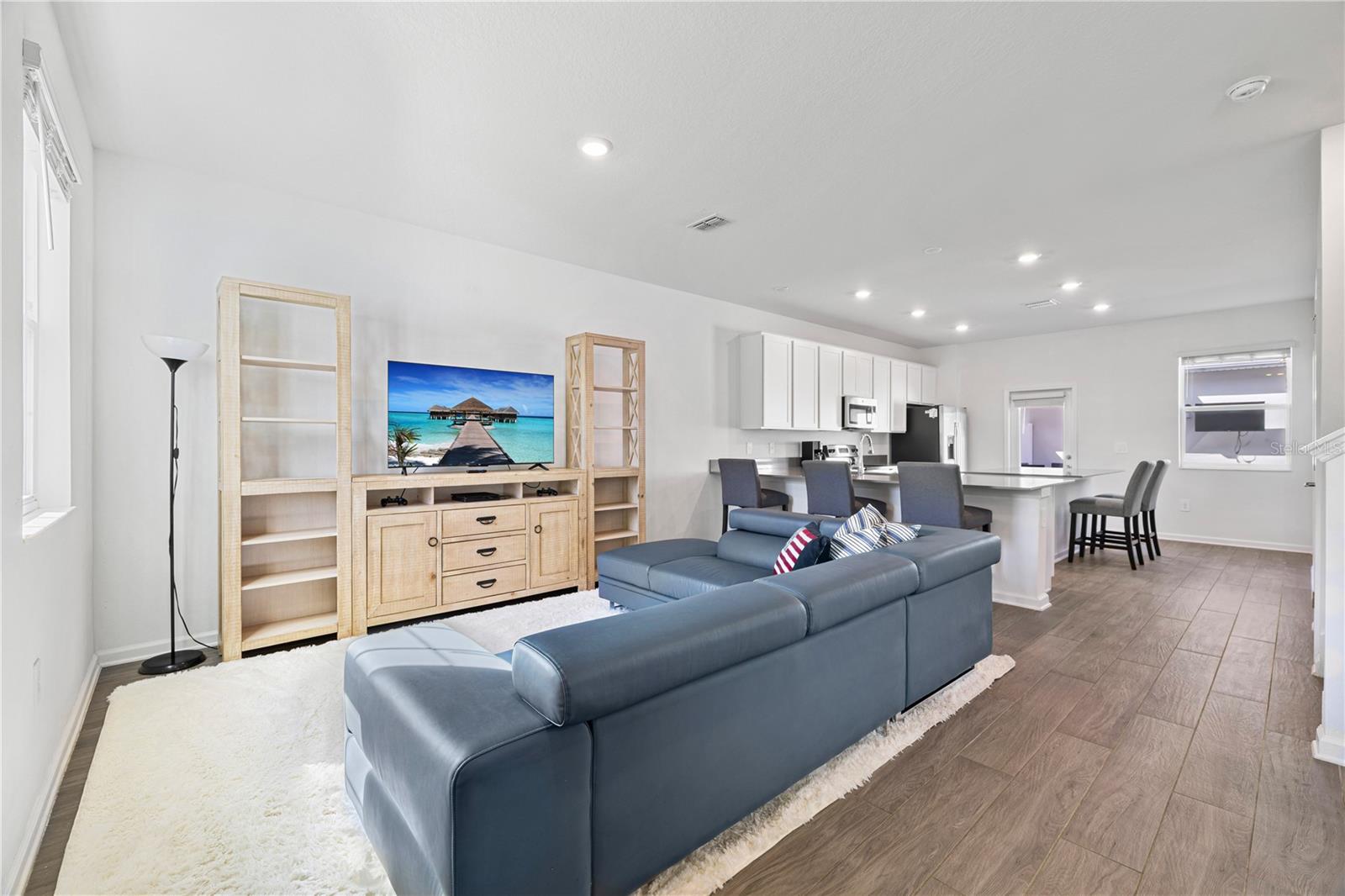 Image 6 of 48 For 10768 Rhett Butler Alley