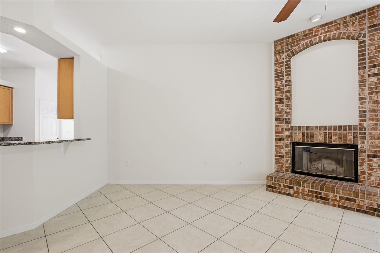 Image 12 of 41 For 3704 Lockridge Drive