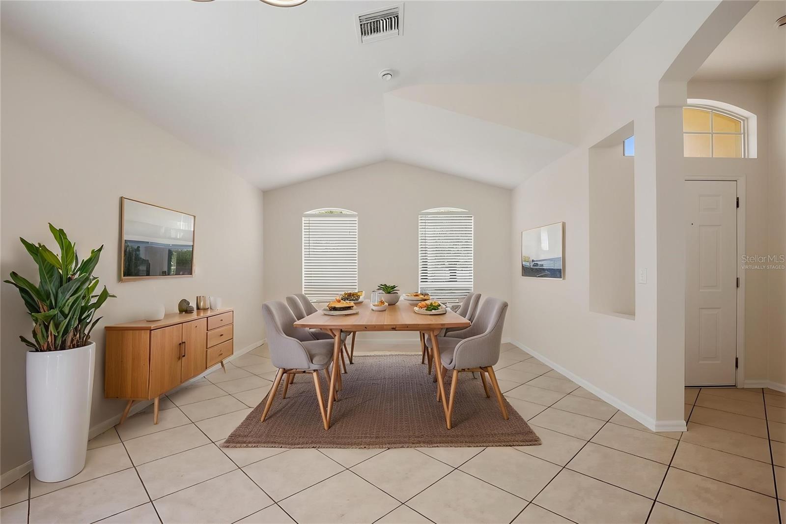 Image 3 of 41 For 3704 Lockridge Drive