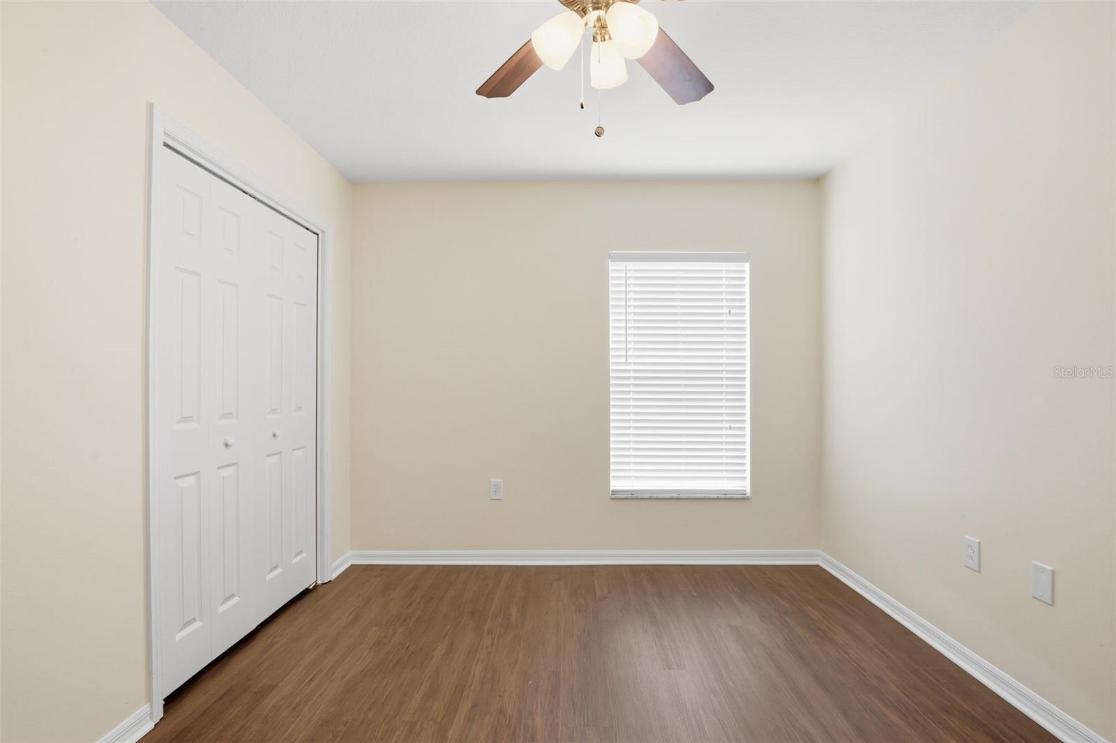 Image 32 of 41 For 3704 Lockridge Drive